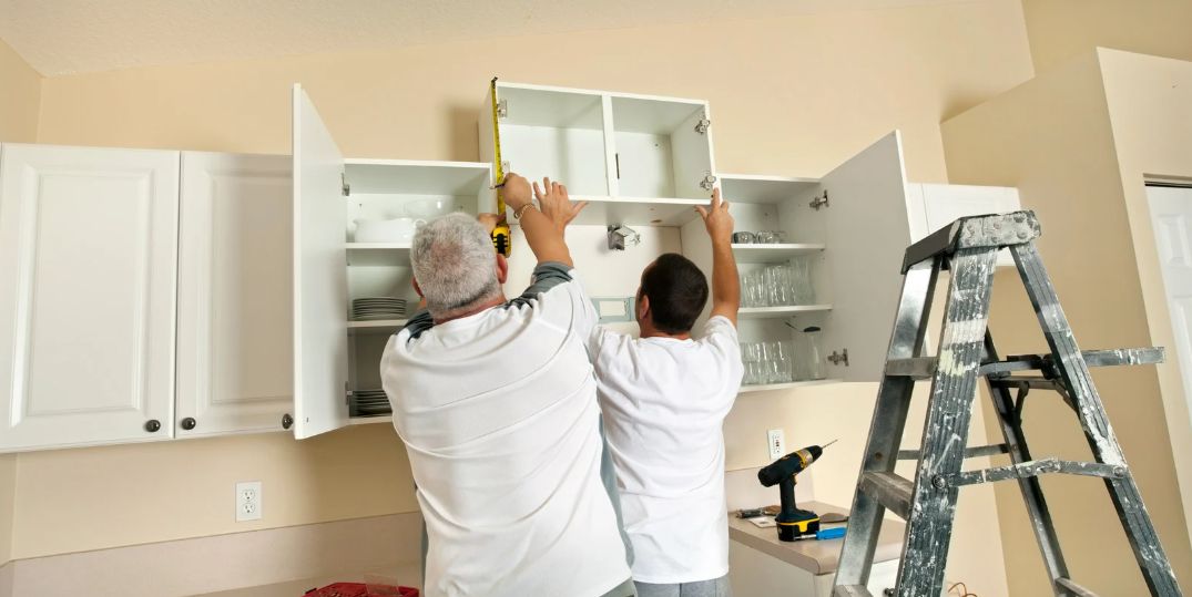 How to Paint Kitchen Cabinets: Tips for a Smooth Finish